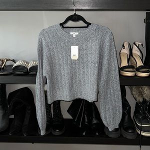 BP.  NWT Cropped sweater in Gray S